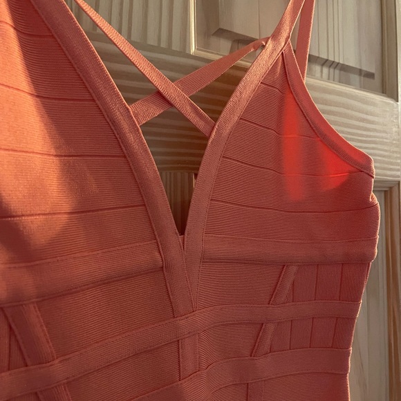 BNWT Bebe bandage dress - Picture 3 of 8